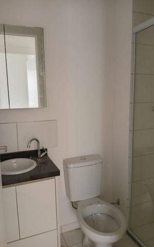 Apartamento para alugar com 39m², 2 quartos e sem vaga Apartamento para alugar com 39m², 2 quartos e sem vagaBanheiro