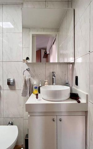 Apartamento à venda com 81m², 2 quartos e 2 vagas Apartamento à venda com 81m², 2 quartos e 2 vagasBanheiro da Suíte