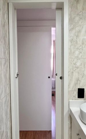 Apartamento à venda com 81m², 2 quartos e 2 vagas Apartamento à venda com 81m², 2 quartos e 2 vagasBanheiro social