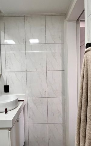 Apartamento à venda com 81m², 2 quartos e 2 vagas Apartamento à venda com 81m², 2 quartos e 2 vagasBanheiro da Suíte