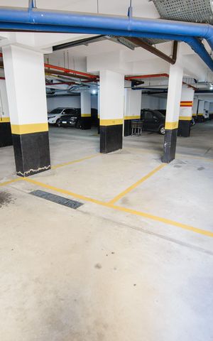 Apartamento para alugar com 297m², 3 quartos e 3 vagas Apartamento para alugar com 297m², 3 quartos e 3 vagasGaragem