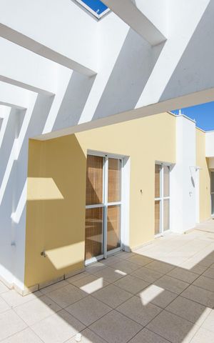 Apartamento para alugar com 297m², 3 quartos e 3 vagas Apartamento para alugar com 297m², 3 quartos e 3 vagasTerraço