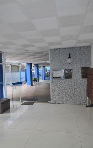 Apartamento à venda com 64m², 2 quartos e sem vaga Apartamento à venda com 64m², 2 quartos e sem vagaHall de entrada