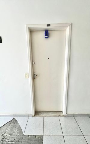 Apartamento para alugar com 30m², 2 quartos e 1 vaga Apartamento para alugar com 30m², 2 quartos e 1 vagaLockbox