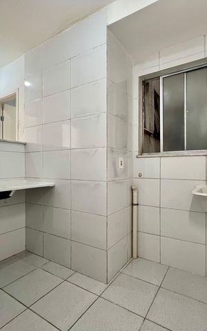 Apartamento para alugar com 30m², 2 quartos e 1 vaga Apartamento para alugar com 30m², 2 quartos e 1 vagaCozinha e Área de Serviço