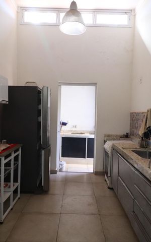Casa para alugar com 140m², 2 quartos e sem vagaCozinha 