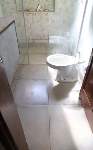 Casa para alugar com 140m², 2 quartos e sem vagaBanheiro 