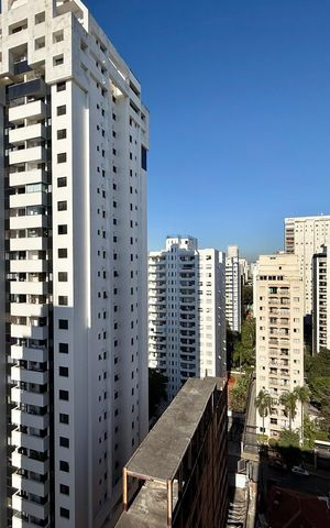 Apartamento à venda com 215m², 3 quartos e 2 vagas Apartamento à venda com 215m², 3 quartos e 2 vagasVista Quarto 3