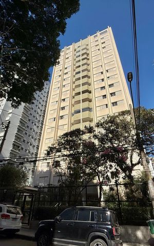 Apartamento à venda com 215m², 3 quartos e 2 vagas Apartamento à venda com 215m², 3 quartos e 2 vagasFachada