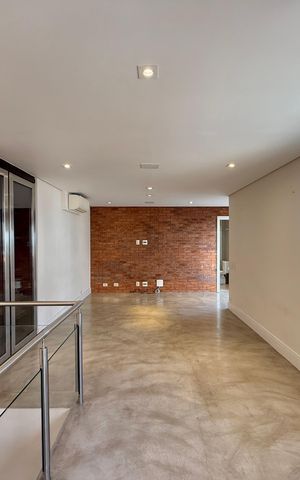 Apartamento à venda com 215m², 3 quartos e 2 vagas Apartamento à venda com 215m², 3 quartos e 2 vagasSala
