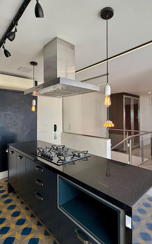Apartamento à venda com 215m², 3 quartos e 2 vagas Apartamento à venda com 215m², 3 quartos e 2 vagasCozinha 2
