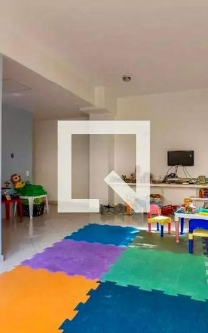 Apartamento à venda com 215m², 3 quartos e 2 vagas Apartamento à venda com 215m², 3 quartos e 2 vagasBrinquedoteca