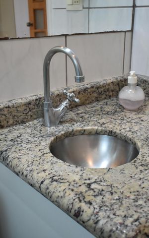Apartamento para alugar com 65m², 2 quartos e 1 vagaBanheiro