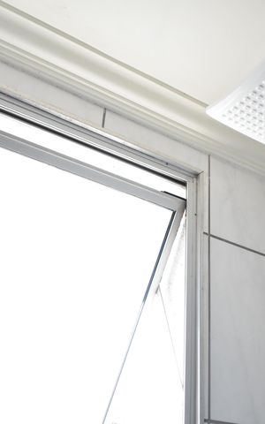 Apartamento para alugar com 65m², 2 quartos e 1 vagaBanheiro