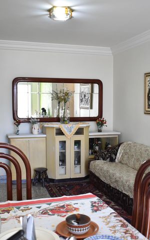 Apartamento para alugar com 65m², 2 quartos e 1 vagaSala