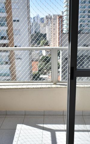 Apartamento para alugar com 65m², 2 quartos e 1 vagaSacada