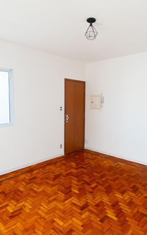 Apartamento para alugar com 65m², 2 quartos e sem vaga Apartamento para alugar com 65m², 2 quartos e sem vagaSala