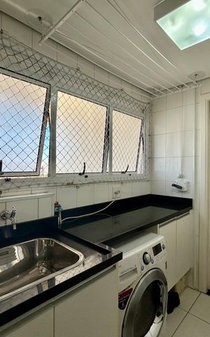 Apartamento à venda com 122m², 3 quartos e 3 vagas Apartamento à venda com 122m², 3 quartos e 3 vagasLavanderia