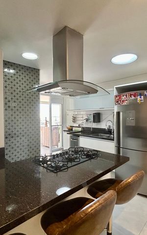 Apartamento à venda com 122m², 3 quartos e 3 vagas Apartamento à venda com 122m², 3 quartos e 3 vagasCozinha