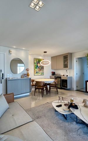 Apartamento à venda com 122m², 3 quartos e 3 vagas Apartamento à venda com 122m², 3 quartos e 3 vagasSala