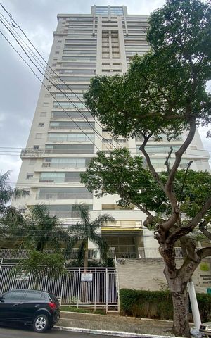 Apartamento à venda com 122m², 3 quartos e 3 vagas