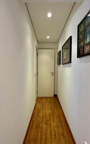 Apartamento à venda com 122m², 3 quartos e 3 vagas Apartamento à venda com 122m², 3 quartos e 3 vagasCorredor