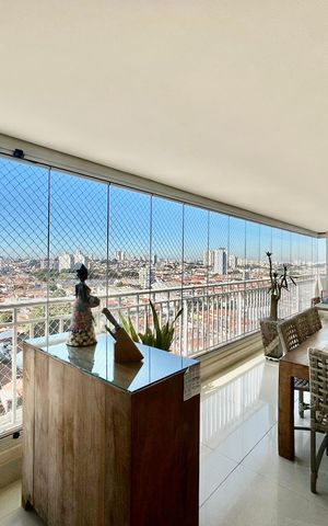 Apartamento à venda com 122m², 3 quartos e 3 vagas Apartamento à venda com 122m², 3 quartos e 3 vagasVaranda gourmet
