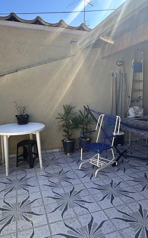 Casa à venda com 114m², 2 quartos e 2 vagas