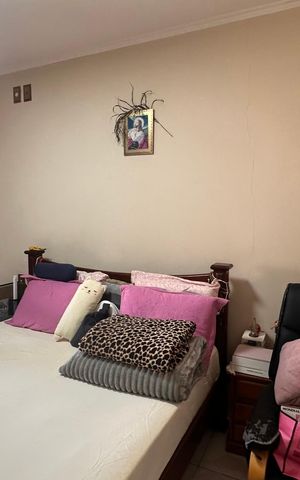 Casa à venda com 114m², 2 quartos e 2 vagas