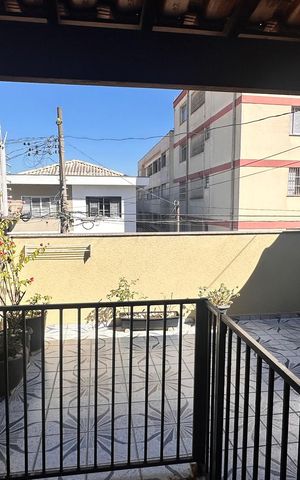 Casa à venda com 114m², 2 quartos e 2 vagas