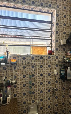 Casa à venda com 114m², 2 quartos e 2 vagas