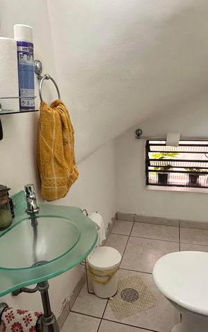 Casa à venda com 114m², 2 quartos e 2 vagas