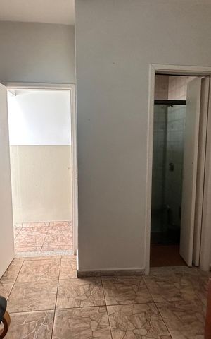 Casa à venda com 114m², 2 quartos e 2 vagas