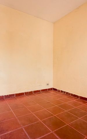 Casa à venda com 150m², 3 quartos e 1 vaga Casa à venda com 150m², 3 quartos e 1 vagaQuarto Térreo