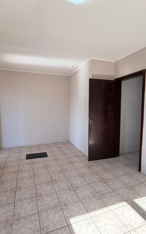 Casa à venda com 160m², 2 quartos e 2 vagasQuarto 2