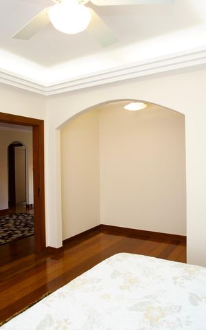 Casa para alugar com 500m², 4 quartos e 4 vagas Casa para alugar com 500m², 4 quartos e 4 vagasQuarto Suíte Master