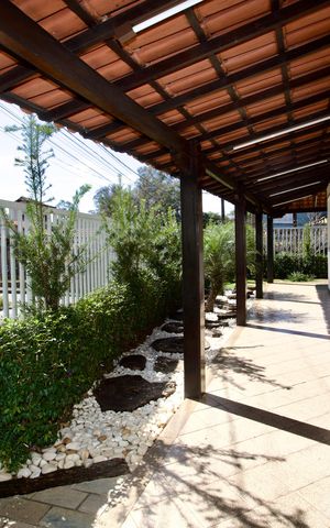 Casa para alugar com 500m², 4 quartos e 4 vagas Casa para alugar com 500m², 4 quartos e 4 vagasVaranda