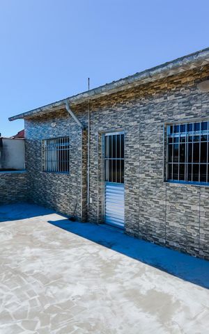 Casa à venda com 220m², 4 quartos e 2 vagasTerraço