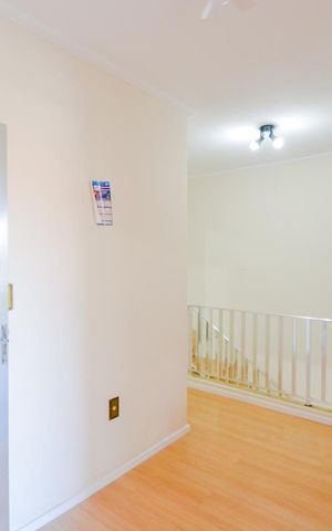 Casa à venda com 220m², 4 quartos e 2 vagasCorredor dos Dormitórios