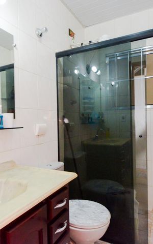 Casa à venda com 220m², 4 quartos e 2 vagasBanheiro Social 2