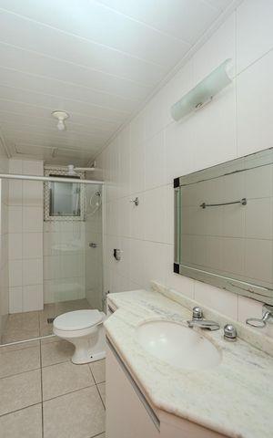 Apartamento à venda com 87m², 3 quartos e 1 vaga Apartamento à venda com 87m², 3 quartos e 1 vagaBanheiro social