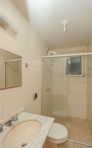 Apartamento à venda com 87m², 3 quartos e 1 vaga Apartamento à venda com 87m², 3 quartos e 1 vagaBanheiro social