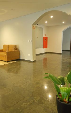 Apartamento à venda com 140m², 4 quartos e 2 vagasÁrea comum - Hall de entrada 