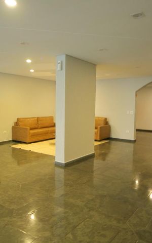 Apartamento à venda com 140m², 4 quartos e 2 vagasÁrea comum - Hall de entrada 