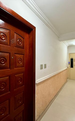 Apartamento à venda com 52m², 2 quartos e 1 vagaHall Apartamento 
