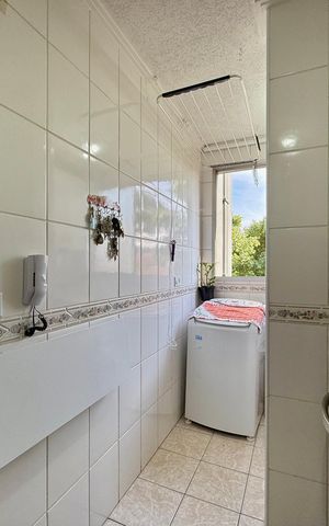 Apartamento à venda com 52m², 2 quartos e 1 vagaCozinha 
