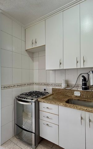 Apartamento à venda com 52m², 2 quartos e 1 vagaCozinha 