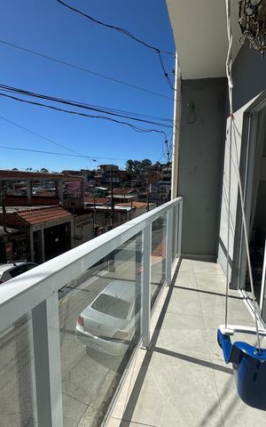 Casa à venda com 230m², 4 quartos e 2 vagas Casa à venda com 230m², 4 quartos e 2 vagasVaranda da Sala