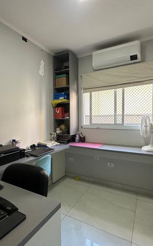 Casa à venda com 230m², 4 quartos e 2 vagas Casa à venda com 230m², 4 quartos e 2 vagasQuarto 3
