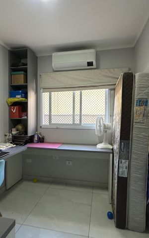 Casa à venda com 230m², 4 quartos e 2 vagas Casa à venda com 230m², 4 quartos e 2 vagasQuarto 3